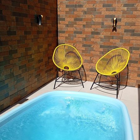 Casa Amarela Da Prainha De Mambucaba - 6 Pessoas Villa Paraty Ngoại thất bức ảnh