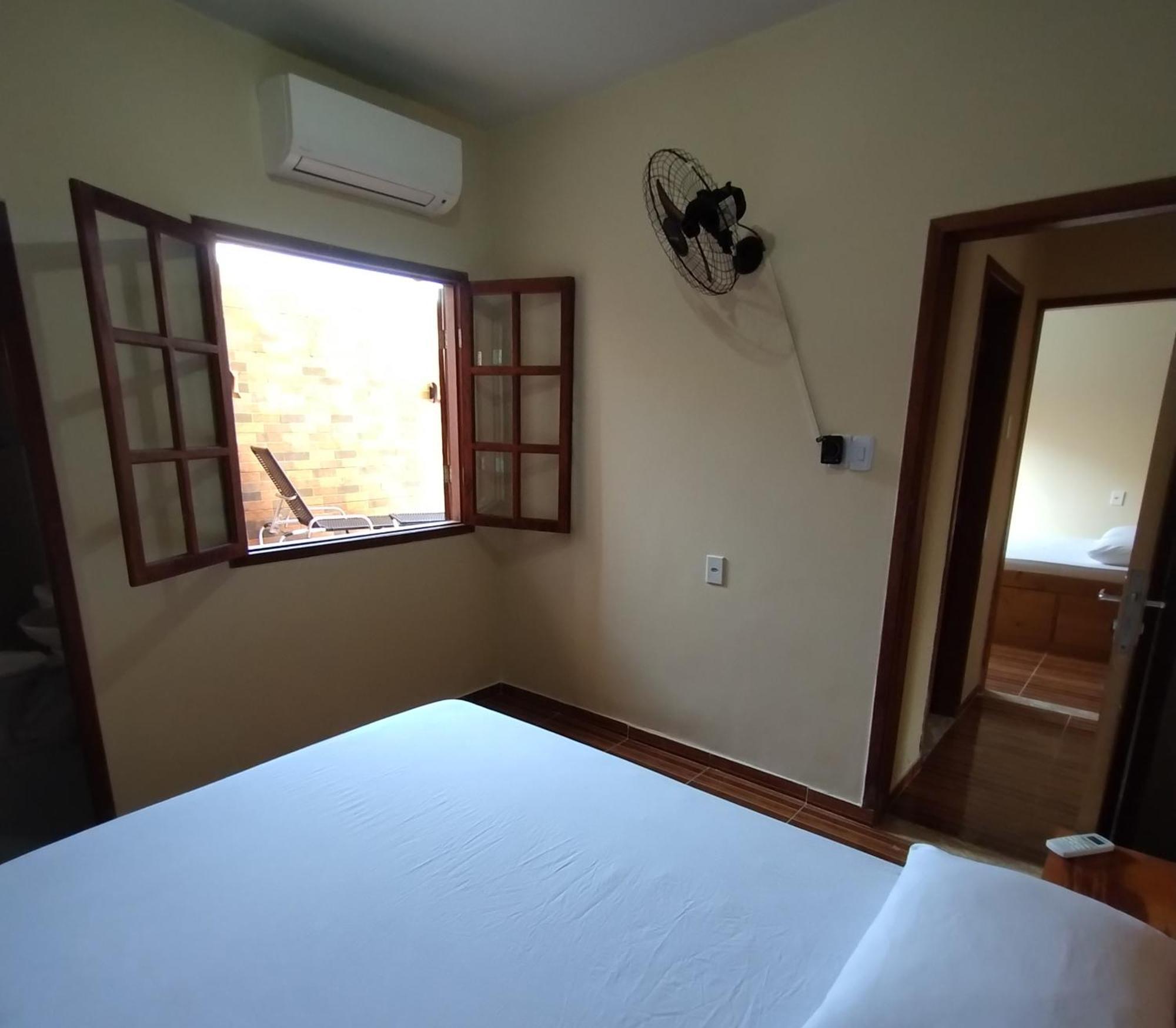 Casa Amarela Da Prainha De Mambucaba - 6 Pessoas Villa Paraty Ngoại thất bức ảnh